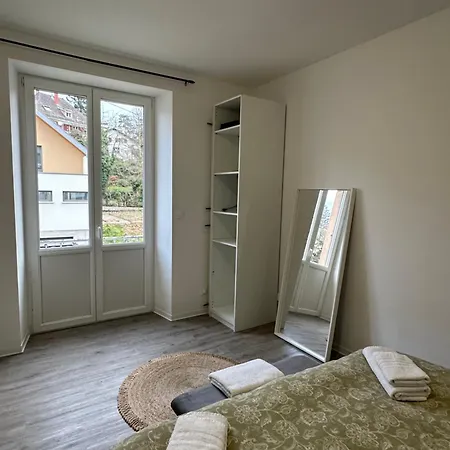 # Le 13 # Nouveau T3 Renove Au Calme Vue Sur Les Vosges * Riedisheim