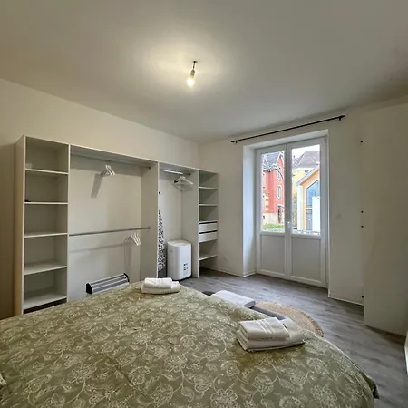 # Le 13 # Nouveau T3 Renove Au Calme Vue Sur Les Vosges Apartment