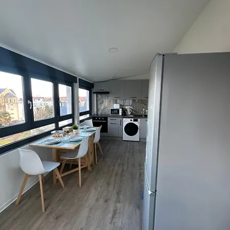 Le 14 - Nouveau T3 Renove - Stationnement Gratuit - Mulhouse 아파트 Riedisheim