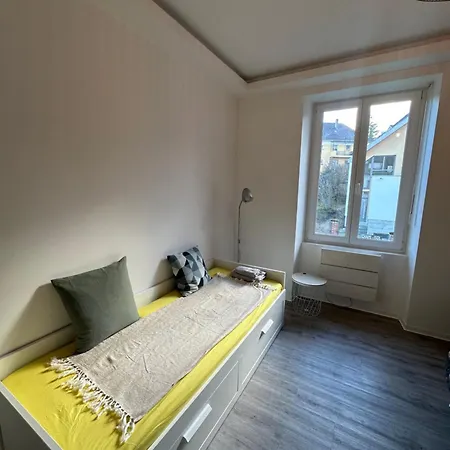 # Le 14 # Nouveau T3 Renove Au Calme Vue Sur Les Vosges