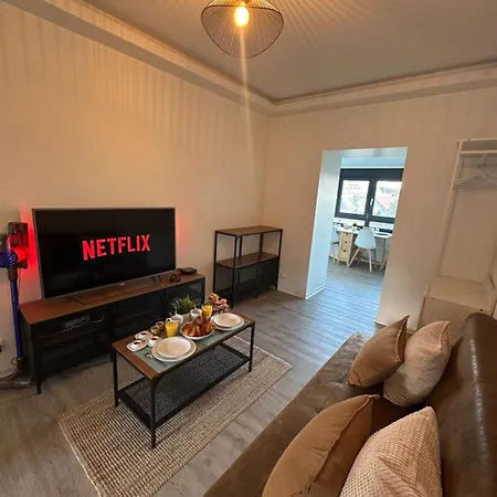 Apartment # Le 13 # Nouveau T3 Renove Au Calme Vue Sur Les Vosges Riedisheim
